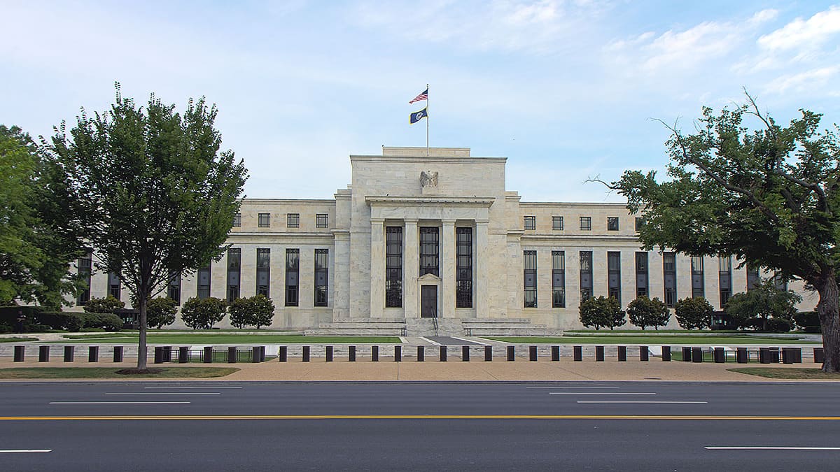 The Fed does not set your mortgage rate — and the difference matters